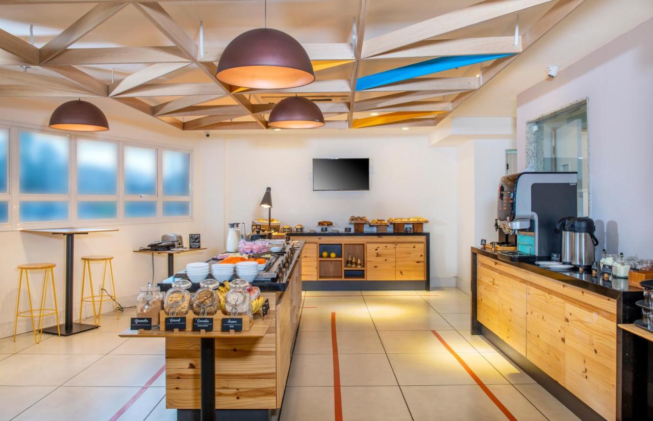 B&B Hotel Rio De Janeiro Norte エクステリア 写真